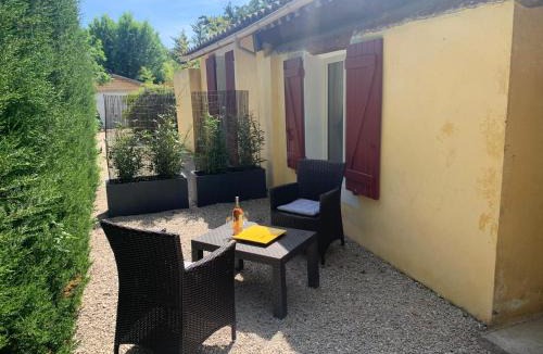 Carpentras House | Gîte L'Olivier (Bastide Sainte Agnès)