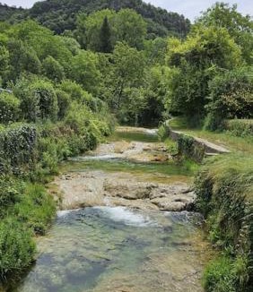 Salles-la-Source House | Gîte la Doucette proche des Cascades