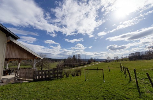 Le Barboux House | Gîte "La Partie de Bise", Le Barboux, sleeps 12