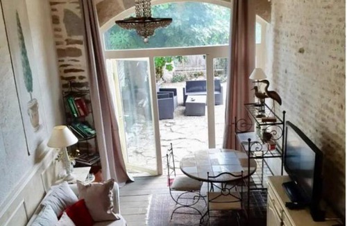 Ladoix-Serrigny House | Gîte Laure et Henri