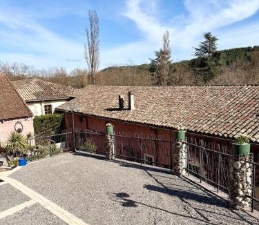Jaujac House | Gîte Le Frésyl