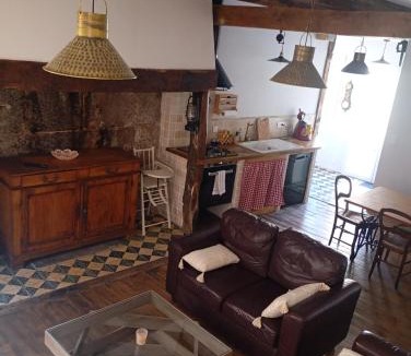 Marcillac-Vallon House | Gîte Le Mansois