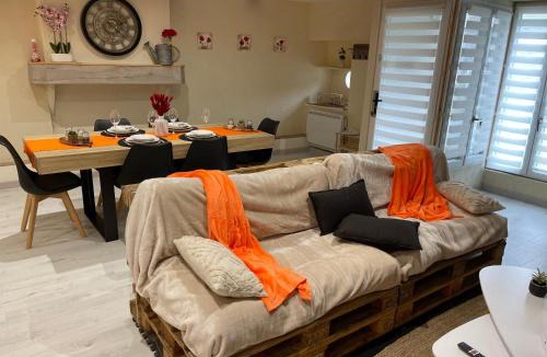 Cousance House | Gîte Le Refuge du Revermont pour 4 personnes