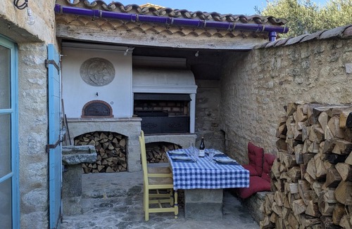 Caromb Apartment | Gîte "Le Ventoux" - view of Mont Ventoux - Ventoux gîtes