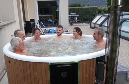 Sainte-Croix-en-Jarez House | Gîte Les Hauts de Jurieux : Des Activités Pour Tous!