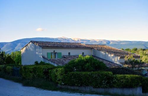 Mormoiron House | Gîte Les Murmures du Ventoux