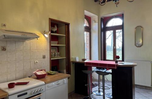 Trezelles House | Gîte lumineux dans ancienne orangerie avec jardin et barbecue - FR-1-489-281