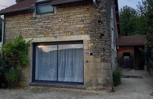 Maizieres House | Gîte, Maison de campagne