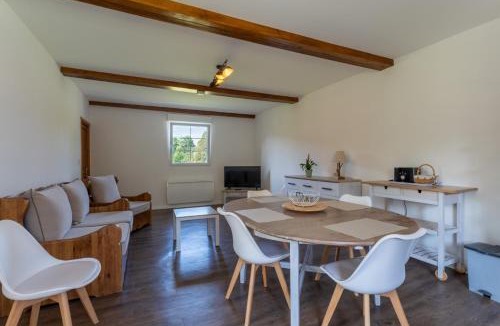 La Chatelaine Apartment | Gîte Parc des Chamois 3 chambres piscine chauffée