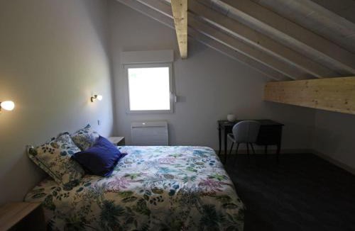 Combrimont House | Gîte pour 4 avec terrasse couverte, parking privé et animaux acceptés - FR-1-589-367