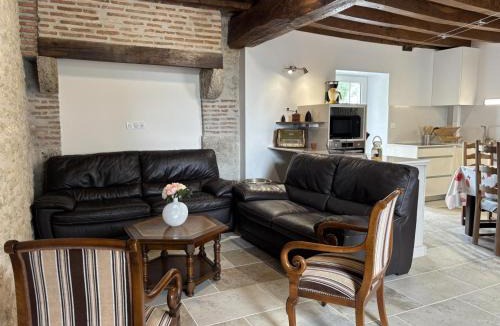Rongeres House | Gîte rénové en campagne verdoyante - 10 pers. - FR-1-489-636