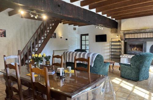 Bransat House | Gîte rustique à Bransat, 4 pers., nature et détente - FR-1-489-594