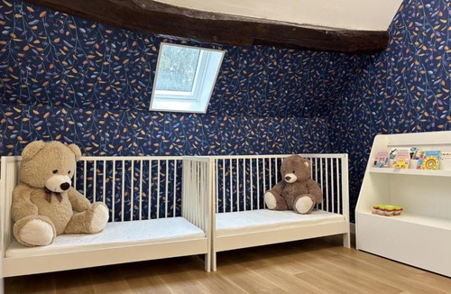 Chantelle Apartment | Gîte spacieux à Chantelle, animaux admis - FR-1-489-632