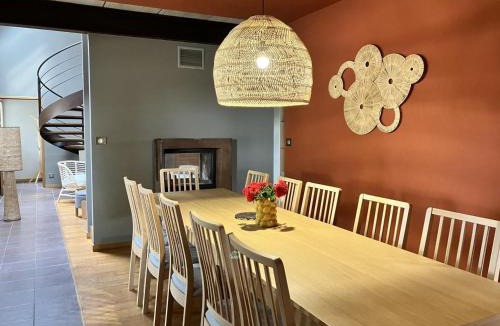 Montbeugny House | Gîte spacieux à Montbeugny, 14 pers., animaux acceptés - FR-1-489-593