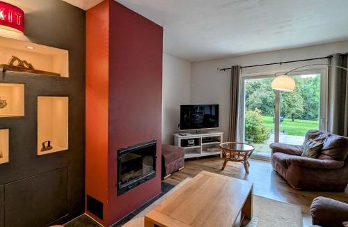Errevet House | Gîte spacieux au cœur des Vosges du Sud avec jardin et parking sécurisés - FR-1-583-462