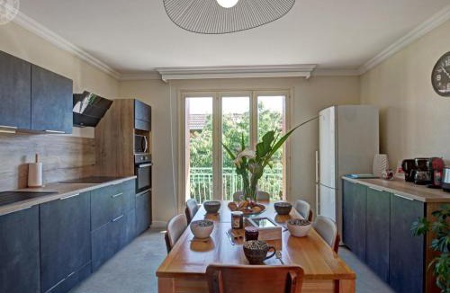 Roanne House | Gîte spacieux et confortable avec terrasse à Roanne - FR-1-496-337