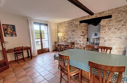 Saint-Haon-le-Vieux House | Gîte spacieux de charme à proximité de St Haon le Vieux - FR-1-496-156