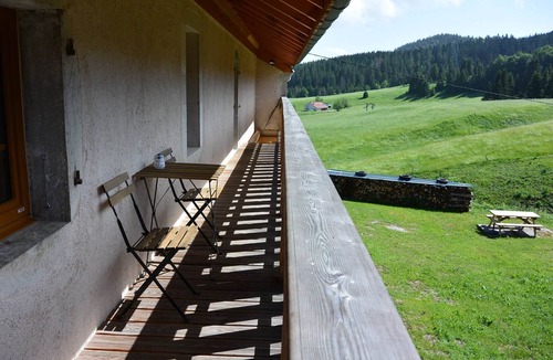 Les Moussieres Apartment | Gîte Tré Le Grenier - Le Haut