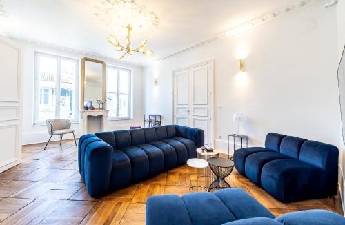 Epinal Apartment | Gîte Vosges en Ville luxueux appartement Duplex avec sauna espace bien être au centre d'Epinal
