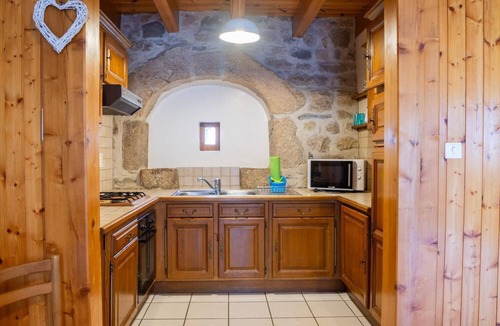 Chaulhac House | Gîtes de France 6/7 people 3 bedrooms