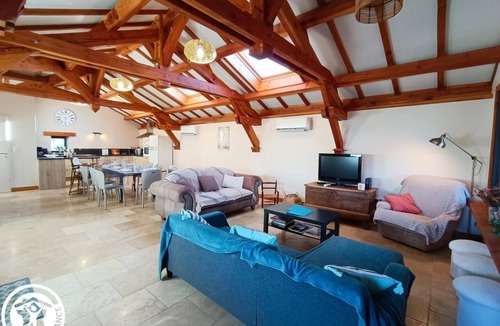Ussel House | Gîtes de France® - Gîte du Cap Del Suc