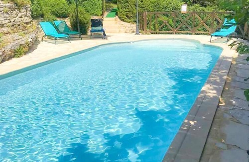 Saint-Medard House | Gîtes de France® - Le Logis de Tresse