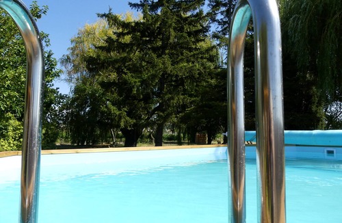 Tulette Cottage | Gîtes in the vineyards, park, swimming pool, playground, pétanque field, .