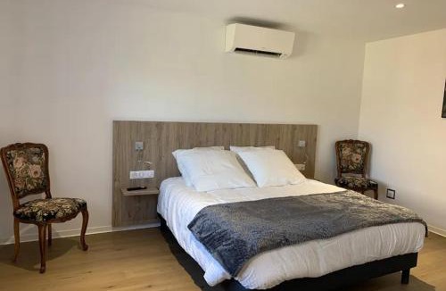 Remoncourt Apartment | Gîtes La Source du Rey avec terrasse et jardin