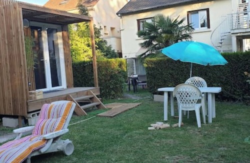 La Verriere Ski Chalet | Garden studio sqy Versailles gk15 greenappart