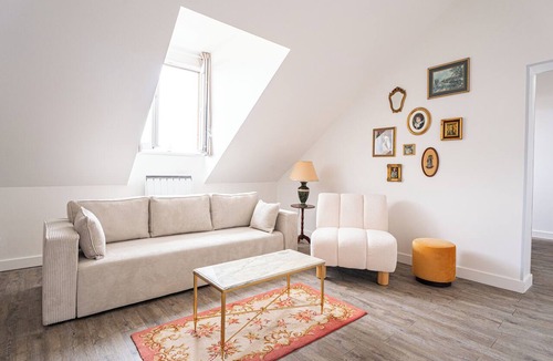 Saint-Louis Apartment | GERANIMUS The Queen's Cocoon