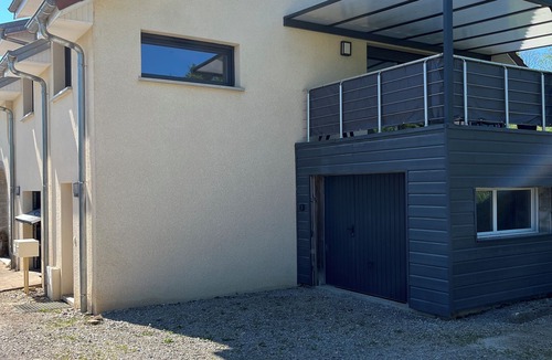 Noroy-le-Bourg Apartment | Gino and nath