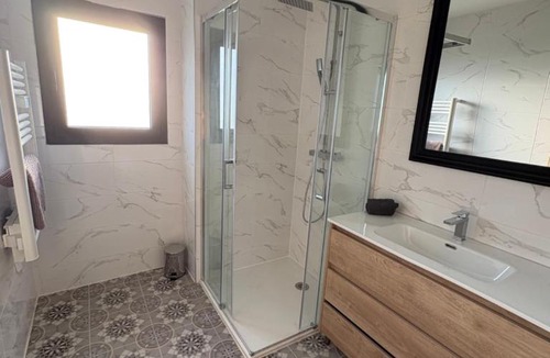 Marboz House | gite 8 pers avec SPA MARBOZ