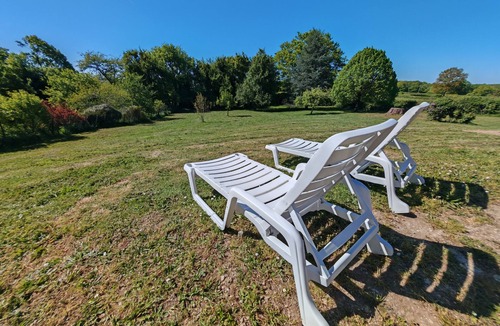 Quarre-les-Tombes House | Gîte Anmany : A soothing place in the Morvan, for a comfortable stay.