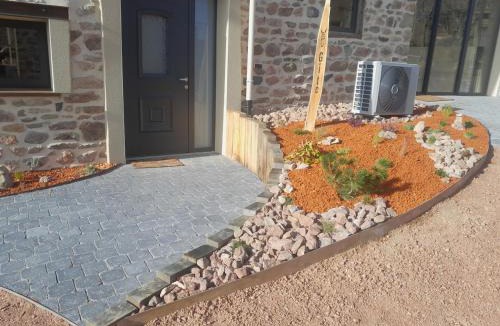 Neaux House | gite auprès de mon âne