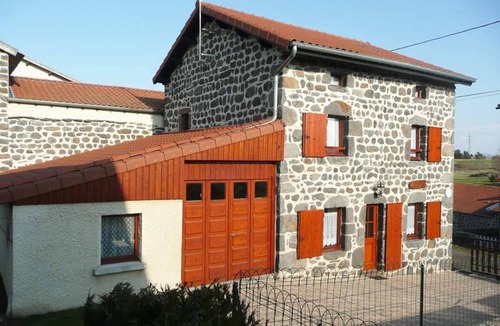 Ceyssac Cottage | Gite Ceyssac, 3 bedrooms, 6 persons