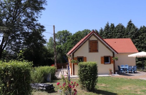 Champagnac Cottage | Gite Champagnac, 2 bedrooms, 4 persons