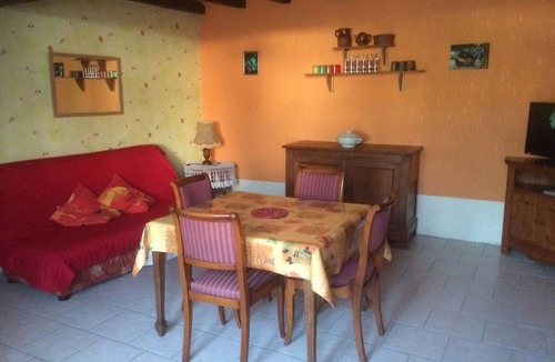 Massangis House | Gîte “Chez Manon” with Private Garden