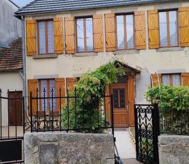 Lormes House | Gite cozy, Parc naturel du Morvan