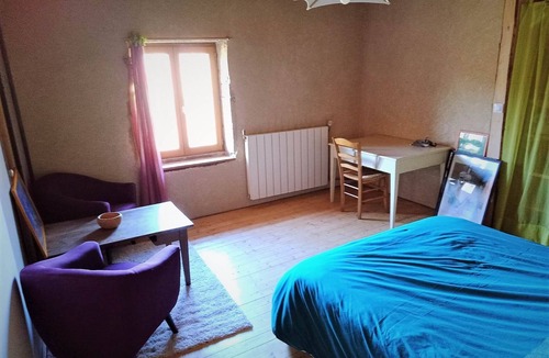 Rosay House | Gite de l'arbre-lune