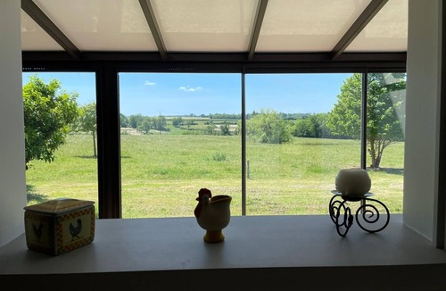 Diancey House | Gîte de la fontaine salée, a haven of peace in the heart of the Auxois meadows.