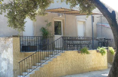 Grillon House | GITE DE LA GARÈNE