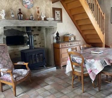Avallon House | Gite De La Griottine