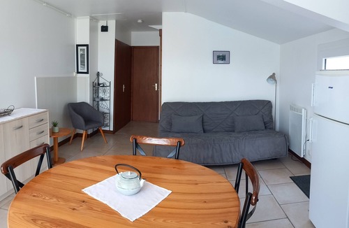 Clion House | Gîte de la Seugne – Independent House in the Heart of the Countryside