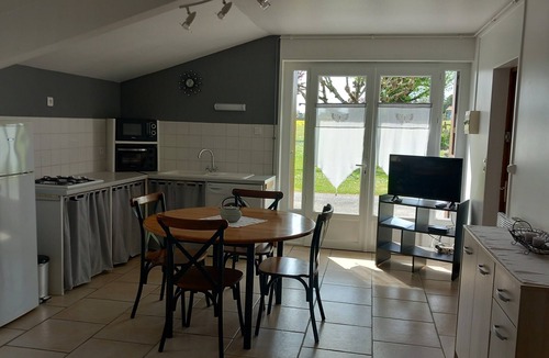 Clion House | Gîte de la Seugne – Independent House in the Heart of the Countryside