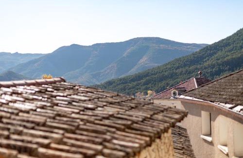 Ponet-et-Saint-Auban House | Gite De Pascal Et Virginie