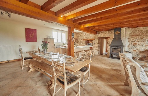 Villette-les-Arbois House | Gite des flâneurs du Jura: Large holiday home for 15 people near Arbois. Land, c