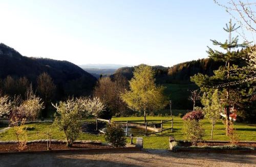 Les Crozets House | Gite des Monts Jura