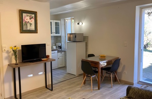 Buis-les-Baronnies House | Gîte Des Pivoines: Romantic Getaway in the South