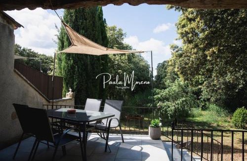 Montbrison-sur-Lez House | Gite Domaine Viticole, Pellerin