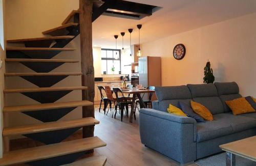 Paroisse Notre-Dame House | Gite du Cours St Mauris Authentique et moderne